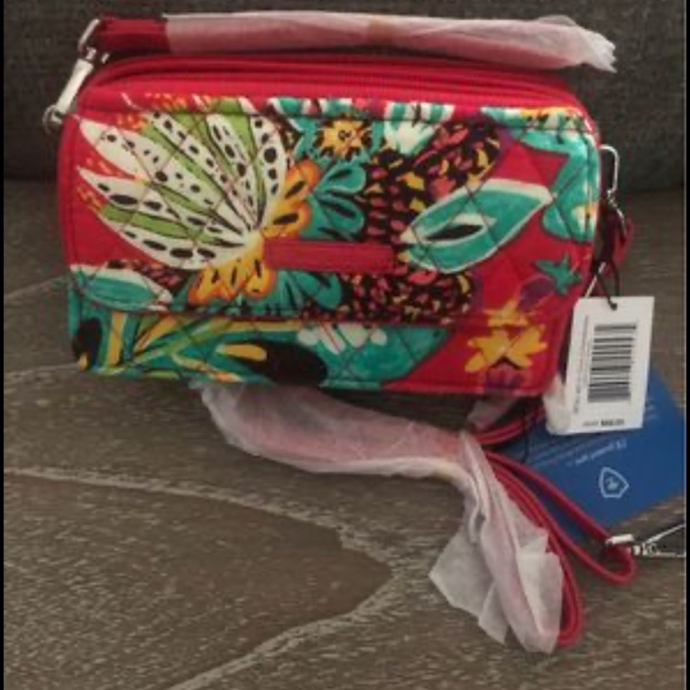 Vera Bradley crossbody bag in retired Rumba print.